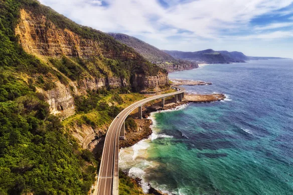 Best Coastal Road Trips with Breathtaking Ocean Views