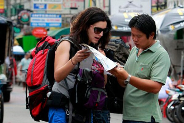 How to Avoid Common Travel Scams Around the World
