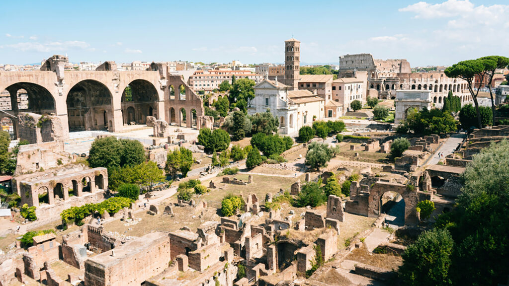 How to Explore Historic Destinations Like a Local