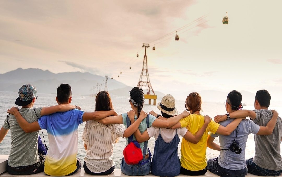 How to Find the Best Budget-Friendly Group Tours