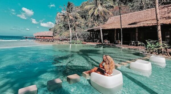 How to Plan a Luxury Vacation on a Budget