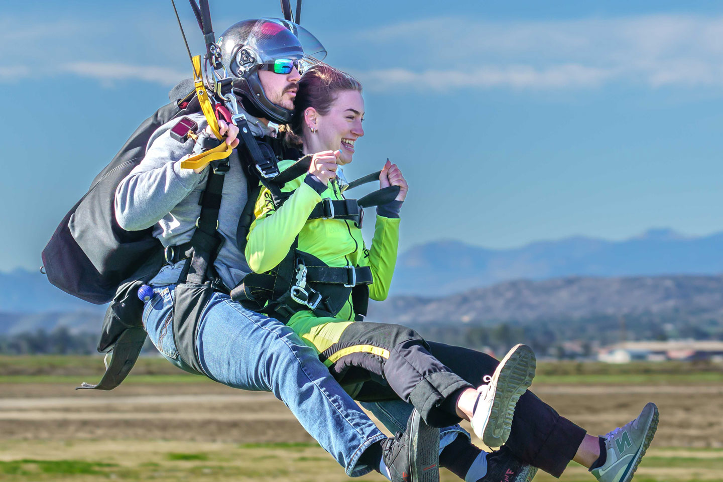 How to Prepare for Your First Skydiving Experience