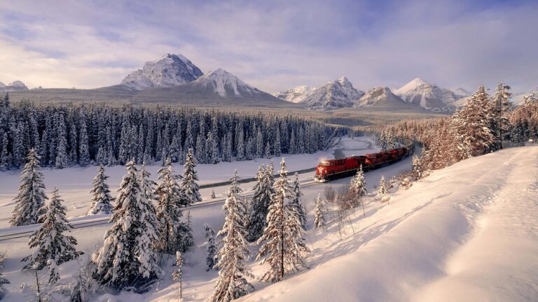 Top 10 Winter Travel Destinations for Snow Lovers