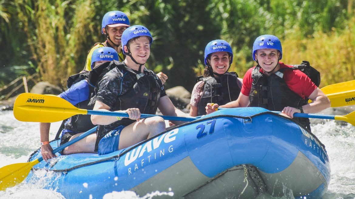 Ultimate Guide to Whitewater Rafting for Beginners