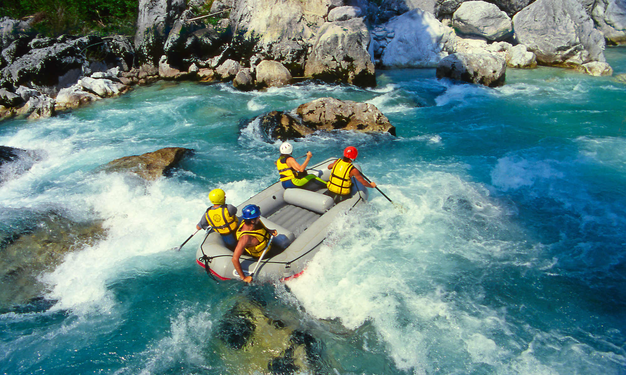 Ultimate Guide to Whitewater Rafting for Beginners