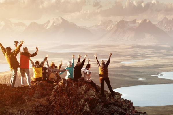 What to Expect on Your First Group Travel Experience